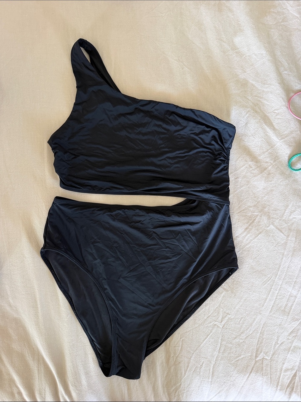 One-Shoulder Black One-Piece Swimsuit